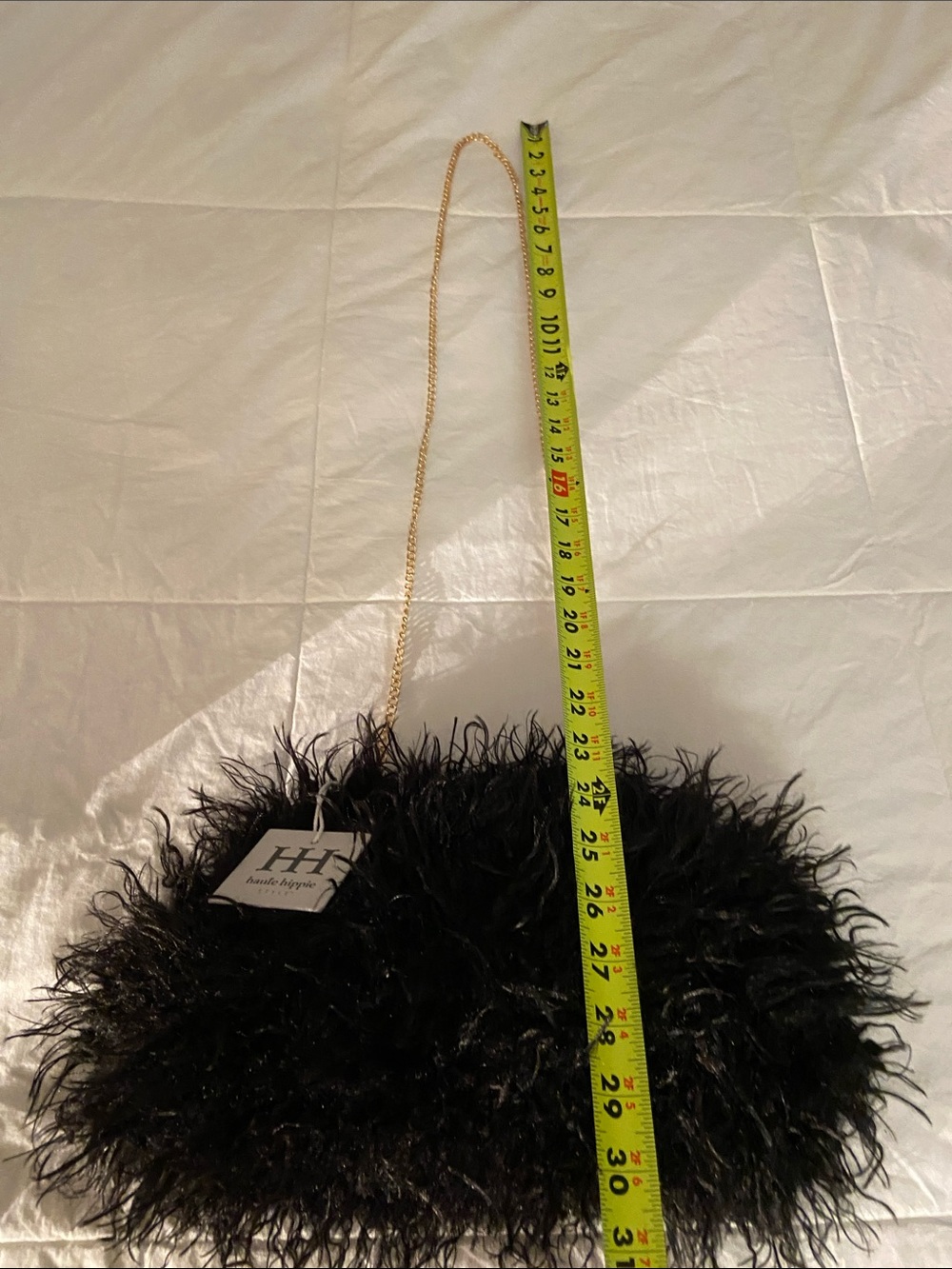 🖤Haute Hippie Black Feathered ~Faux Fur Crossbody Bag with Gold Chain🖤 - Picture 6 of 12